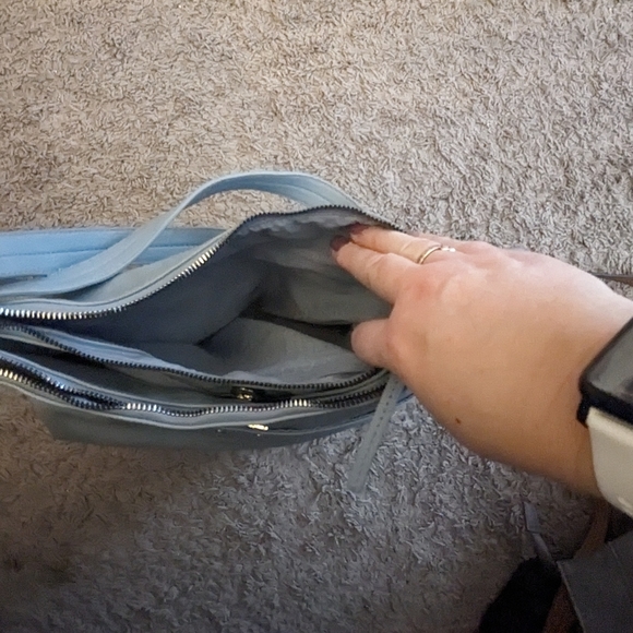 Light blue rosetti purse - Picture 5 of 5